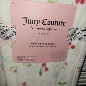 Juicy Couture Kids Plush Printed Throw